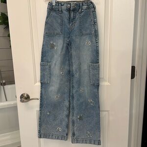 Abercrombie Kids Jeans With Flowers Size 9/10 long high rise wide leg